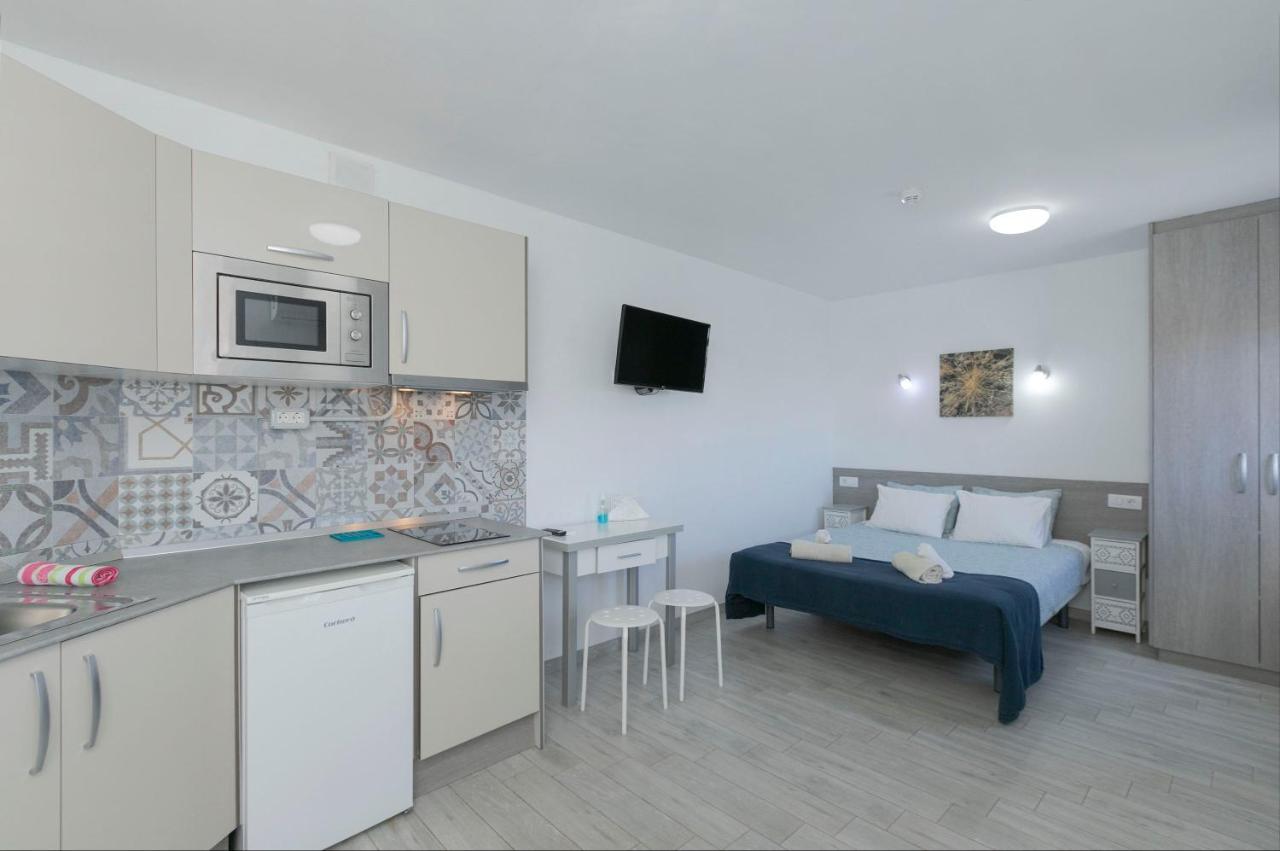 Aparthotel Sur Restinga La Restinga Esterno foto